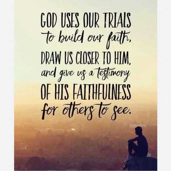 Meet Me 🖤 - Picture 5 of 9